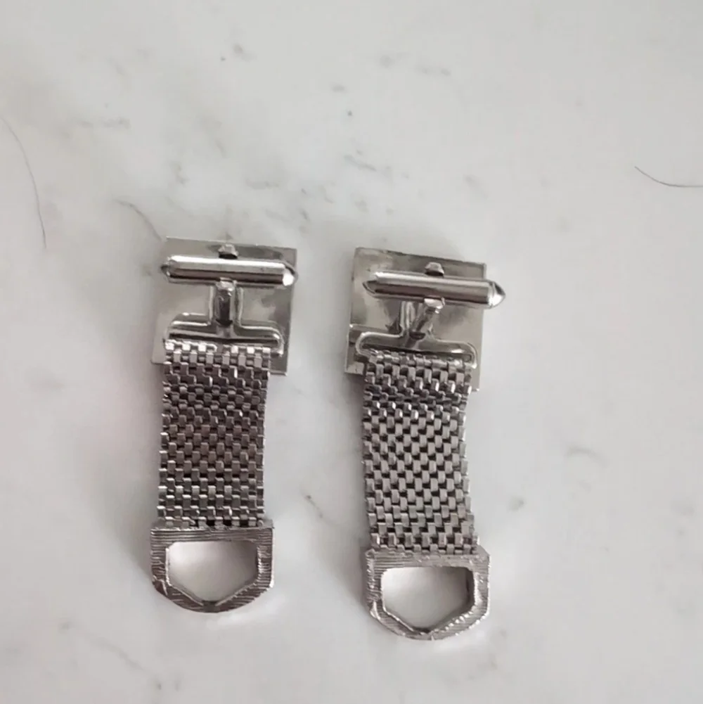 Vintage Silver Tone Mesh Wrap Cufflinks Mid Century Modern 1960s/70s